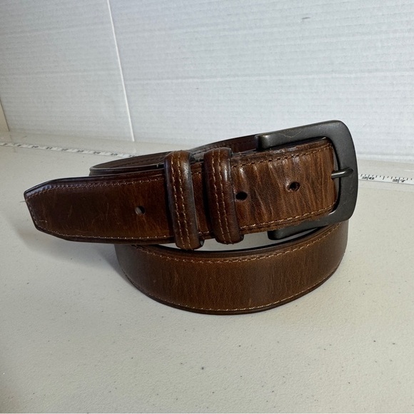 Classic Distressed Look Genuine Leather Brown Belt Size 40 - Picture 2 of 11